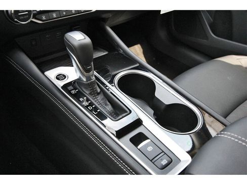 New 2025 Nissan Altima 2.5 SL image 23