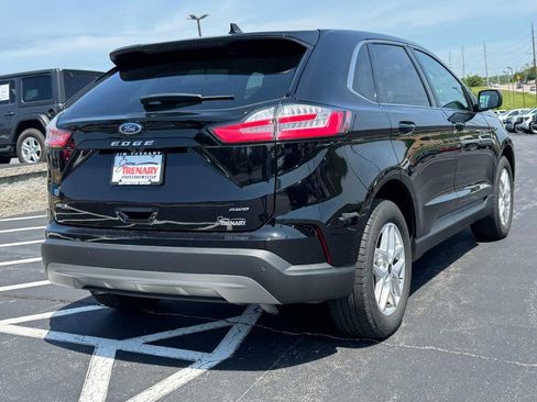 Used 2024 Ford Edge SEL w/ Convenience Package AWD/4WD image 3