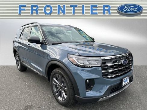 New 2025 Ford Explorer Active w/ Active Comfort Package image 28