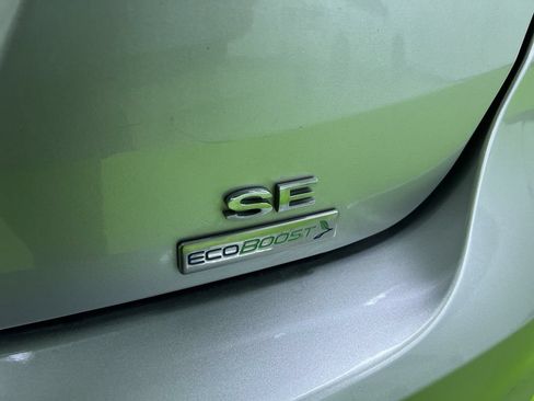 Used 2018 Ford Focus SE FWD image 14