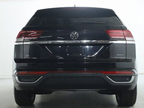 Used 2023 Volkswagen Atlas Cross Sport SE AWD/4WD image 42