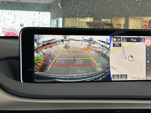 Used 2019 Lexus RX 350L w/ Premium Package image 23