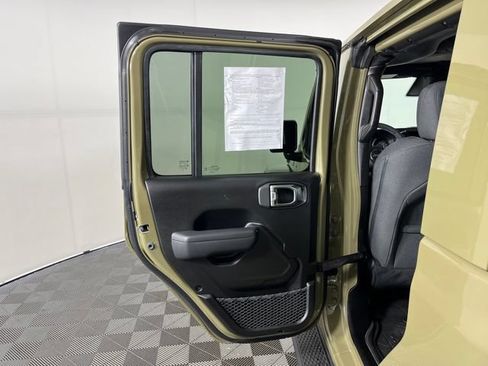 Used 2026 Jeep Gladiator Sport AWD/4WD image 38