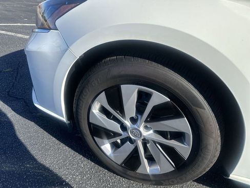 Certified 2025 Nissan Altima 2.5 S image 17