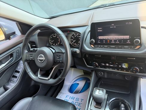 Used 2022 Nissan Rogue SL FWD image 34