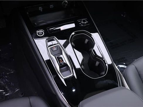 Used 2025 Audi A5 2.0T Premium w/ Convenience Package image 12