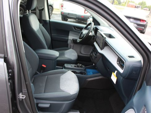 New 2025 Ford Maverick XLT w/ XLT Luxury Package image 12