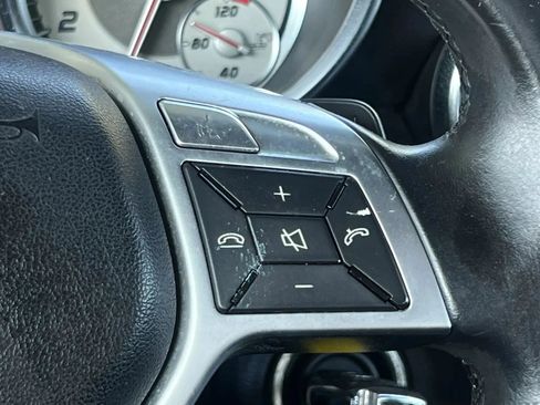 Used 2013 Mercedes-Benz SLK 250 image 26