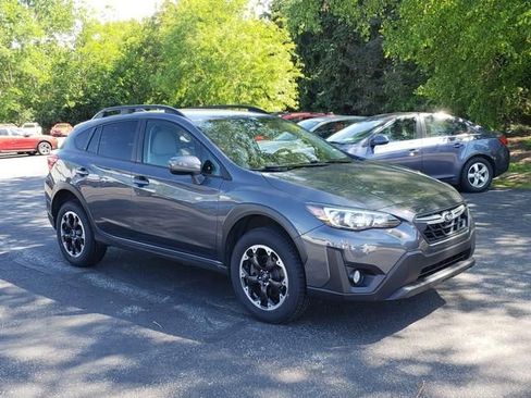 Used 2022 Subaru Crosstrek 2.0i Premium AWD/4WD image 1