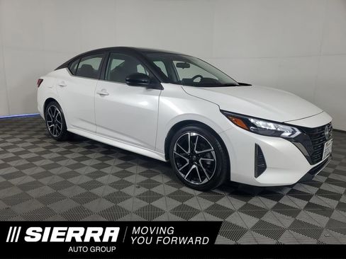 Used 2024 Nissan Sentra SR image 1