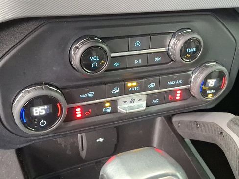 Used 2021 Ford Bronco Big Bend w/ Sasquatch Package image 16