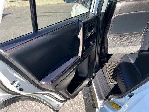 Used 2023 Toyota 4Runner TRD Off-Road Premium image 18