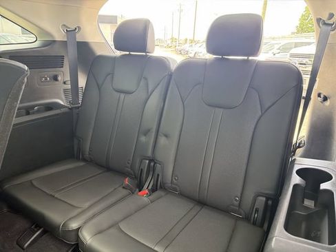 Certified 2023 Kia Sorento S w/ Panoramic Sunroof Package FWD image 24