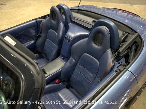 Used 2002 Honda S2000 image 19