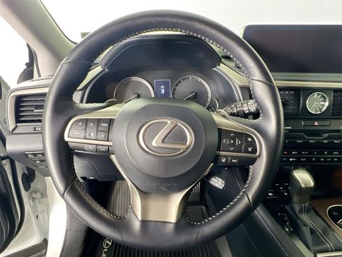Used 2022 Lexus RX 350L Premium w/ Premium Package image 11