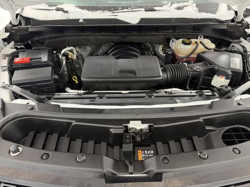 Used 2021 Chevrolet Tahoe Z71 w/ Rear Media and Nav Package image 12