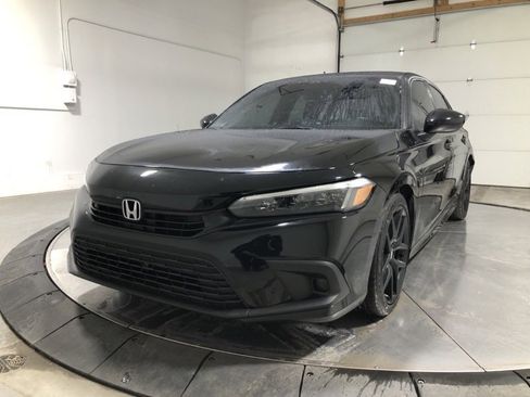 Used 2024 Honda Civic Sport image 3