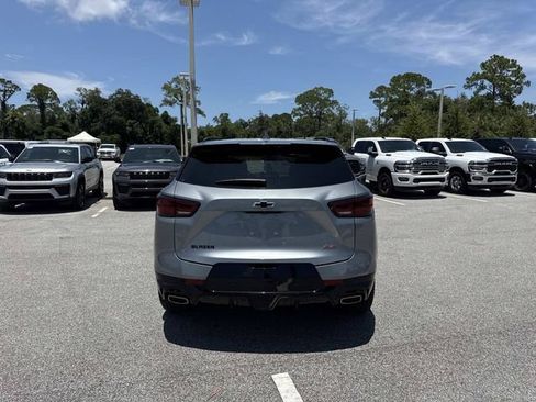 Used 2024 Chevrolet Blazer RS w/ Enhanced Convenience Package FWD image 4
