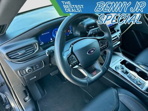 Used 2021 Ford Explorer ST w/ Equipment Group 401A image 9