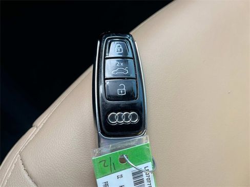 Used 2022 Audi Q7 3.0T Premium Plus image 42