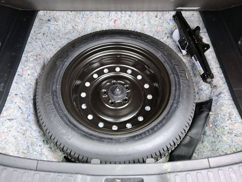 Used 2017 Honda CR-V EX-L image 29