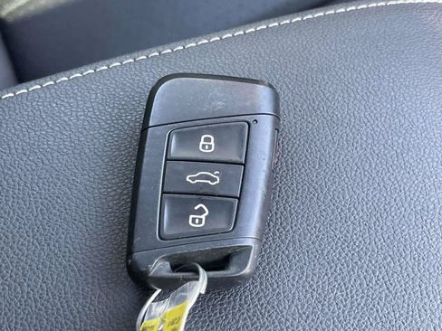 Used 2026 Honda CR-V EX image 4