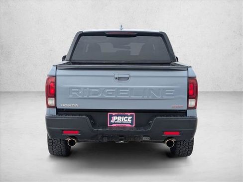 Used 2024 Honda Ridgeline Sport image 6