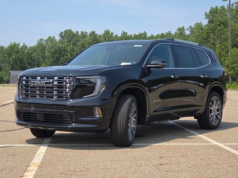 New 2026 GMC Acadia Denali Ultimate AWD/4WD image 16