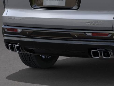 New 2026 Chevrolet Traverse High Country FWD image 14
