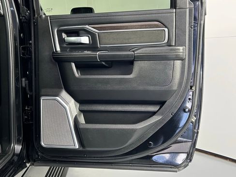 Used 2025 RAM 3500 Laramie image 13