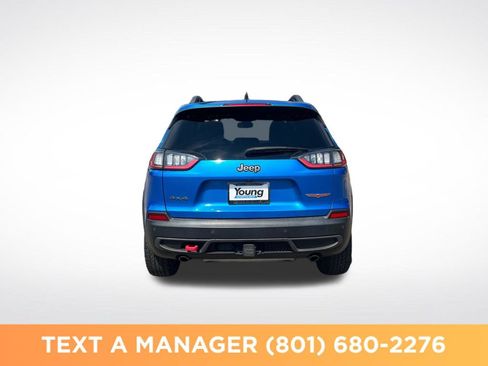 Used 2021 Jeep Cherokee Trailhawk w/ Comfort/Convenience Group AWD/4WD image 4