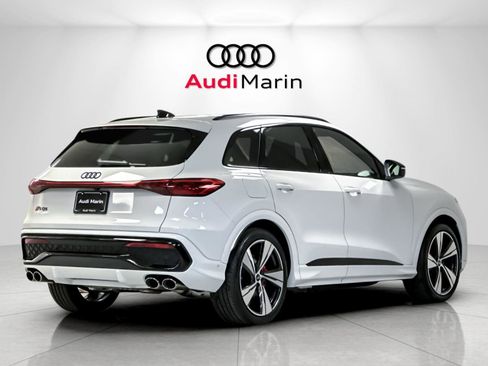 New 2025 Audi SQ5 Premium Plus image 5