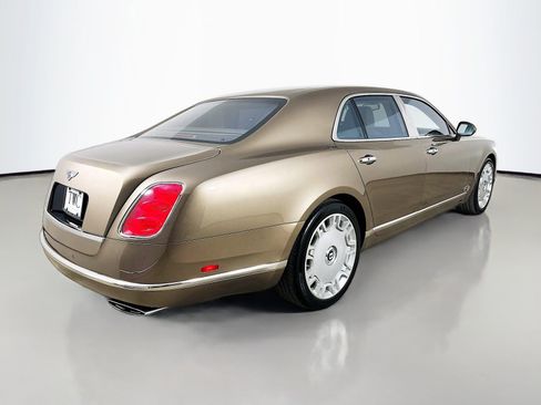 Used 2011 Bentley Mulsanne RWD image 5