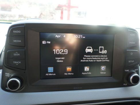 Used 2020 Hyundai Kona SE w/ Cargo Package image 22