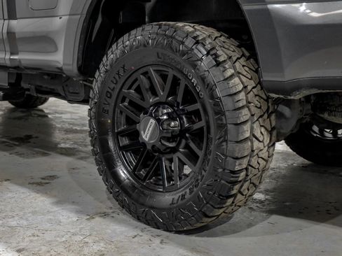 Used 2019 Ford F250 Lariat w/ Lariat Ultimate Package AWD/4WD image 64
