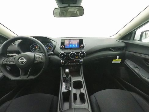 New 2025 Nissan Sentra S image 18