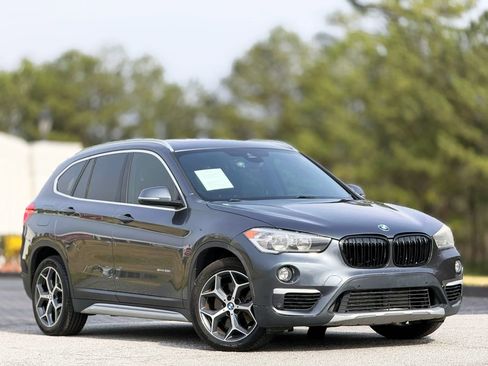 Used 2018 BMW X1 sDrive28i image 5