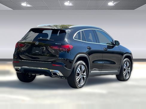 Certified 2026 Mercedes-Benz GLA 250 4MATIC image 8
