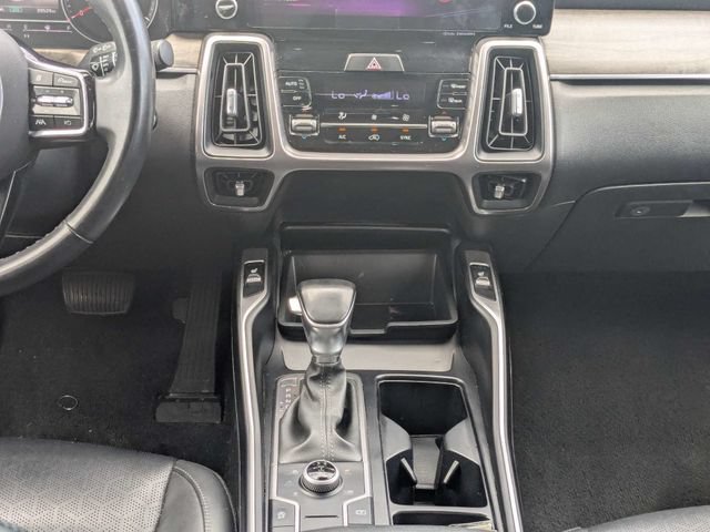 Used 2023 Kia Sorento S w/ Panoramic Sunroof Package AWD/4WD image 18