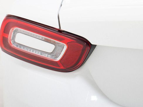 Used 2017 FIAT 124 Spider Abarth image 15