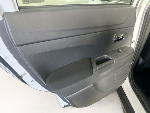 Used 2025 Mitsubishi Outlander Sport ES AWD/4WD image 24