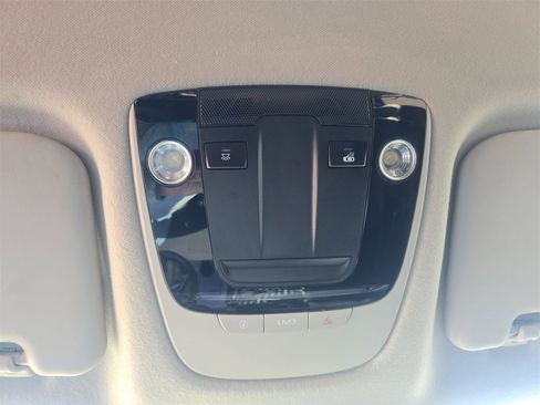 Used 2022 Kia Seltos S image 12