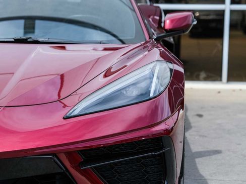 Used 2020 Chevrolet Corvette Stingray Convertible w/ Z51 Performance Package RWD image 4