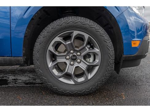 Used 2023 Ford Maverick XLT w/ Equipment Group 300A Standard image 9