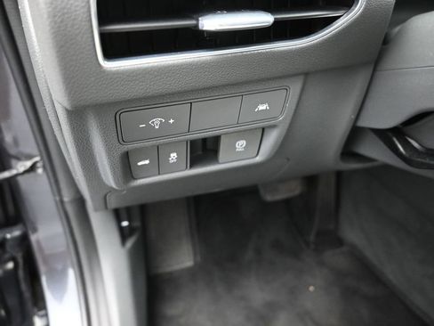 Used 2020 Hyundai Sonata Limited image 13