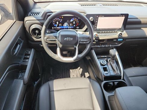 Used 2026 Chevrolet Colorado Trail Boss AWD/4WD image 8