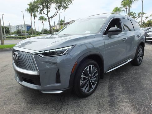 Used 2026 INFINITI QX60 Luxe w/ Cargo Package FWD image 16