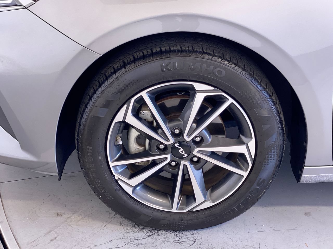 Certified 2024 Kia Forte LXS FWD image 12