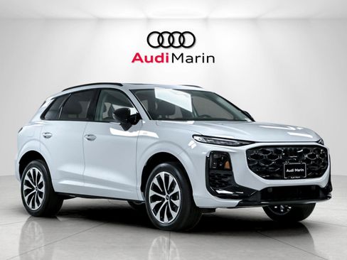 New 2026 Audi Q3 quattro 2.0T AWD/4WD image 7