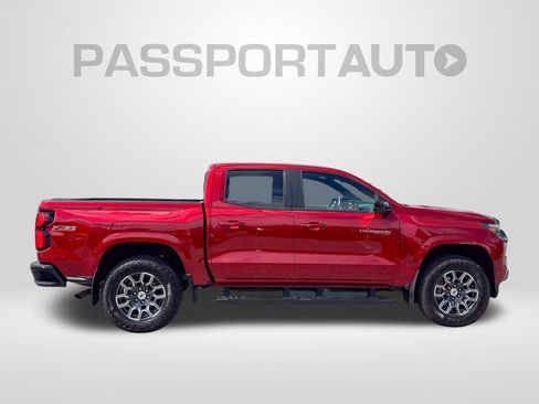Used 2024 Chevrolet Colorado Z71 w/ Z71 Convenience Package 2 AWD/4WD image 14